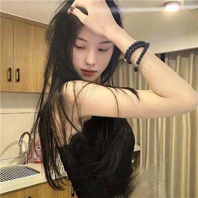 雏燕嬉春